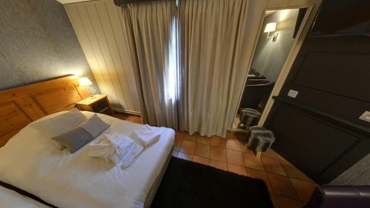 Tropical Hotel Дюрби Екстериор снимка